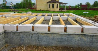 Фундамент для дома Батайск. Заказать под ключ цена от 3294 руб/м3