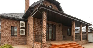 Строительство домов из кирпича с мансардой в Батайске | от 3603 рублей